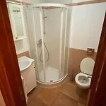 Ara-lekaj Apartment *